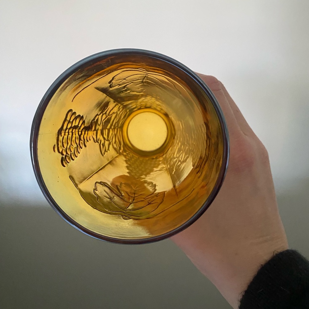 Unique Vintage Amber Glass Tumblers with Grape Design - Picture 3 of 5